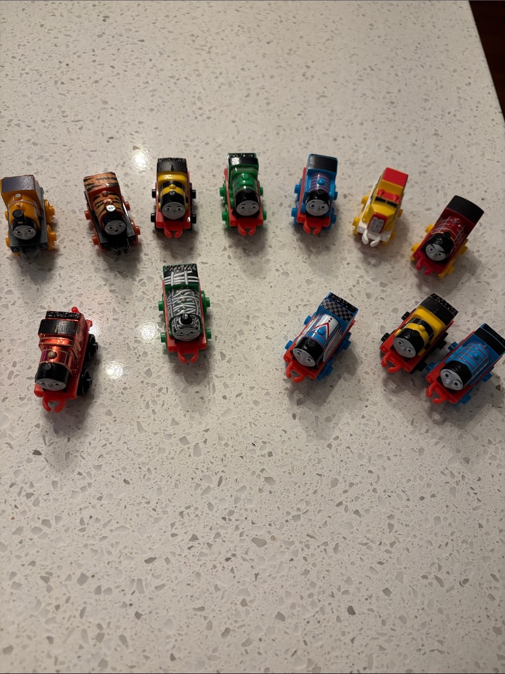 Thomas & Friends Mini trains (12)